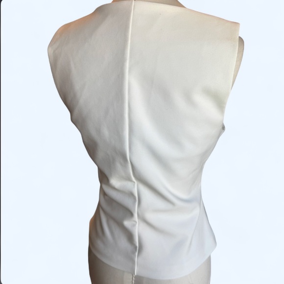 Zara White Square Neck Tank Top structured silhouette - Picture 6 of 11